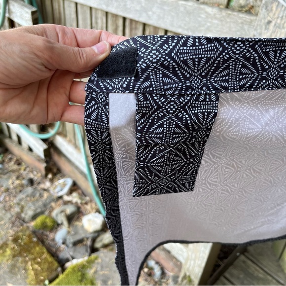 Rip Skirt Hawaii Cover Up Activewear Wrap Skirt In Black Pearl Batik Sz Medium - Picture 6 of 11